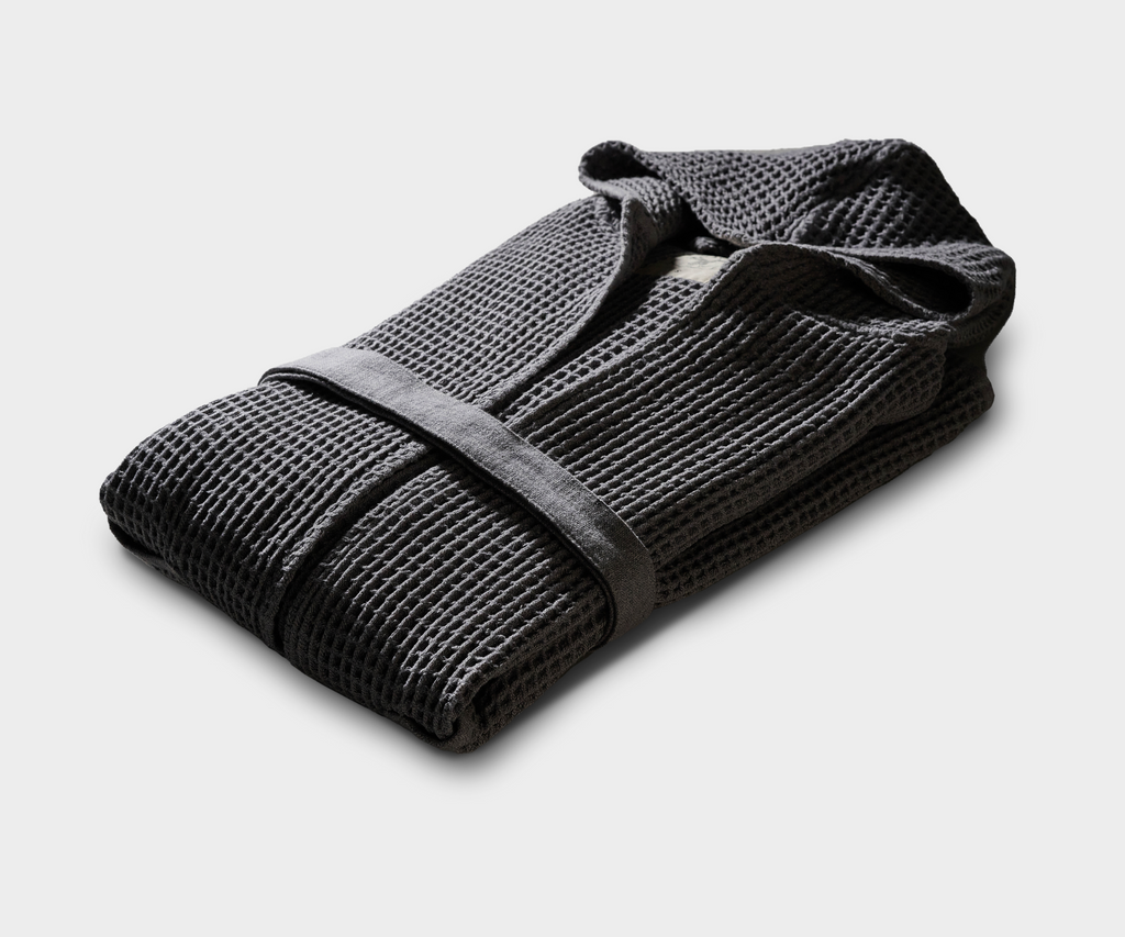 CASAMERA The Bathrobe