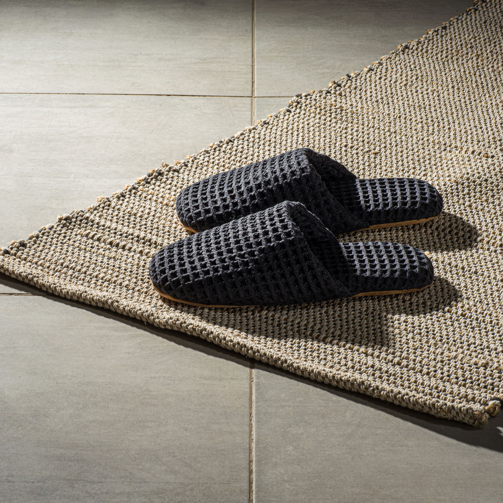 CASAMERA The House Slipper