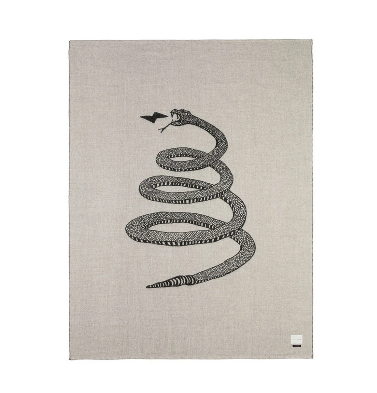 BLACKSAW Peyote Reversible Throw