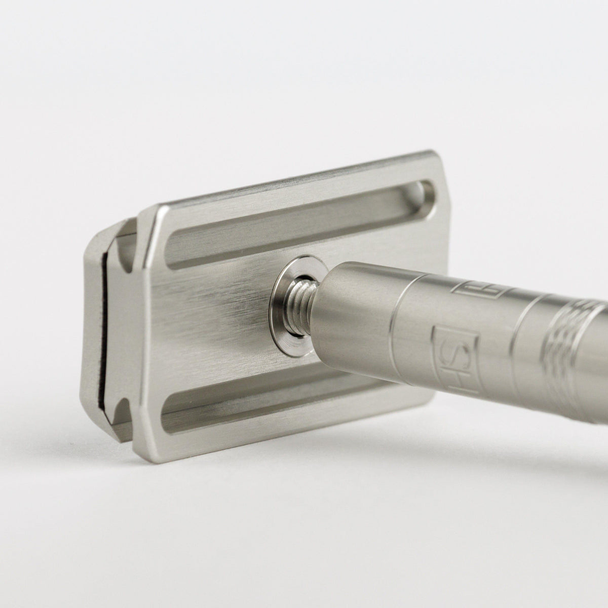 HENSON SHAVING Mild Safety Razor